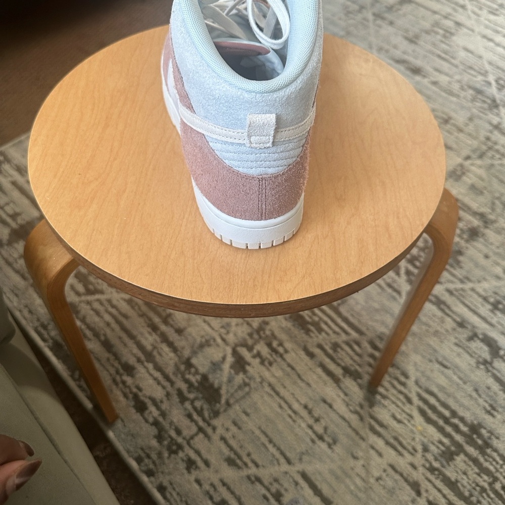 Nike Pink and White Athletic Shoes - Picture 6 of 10